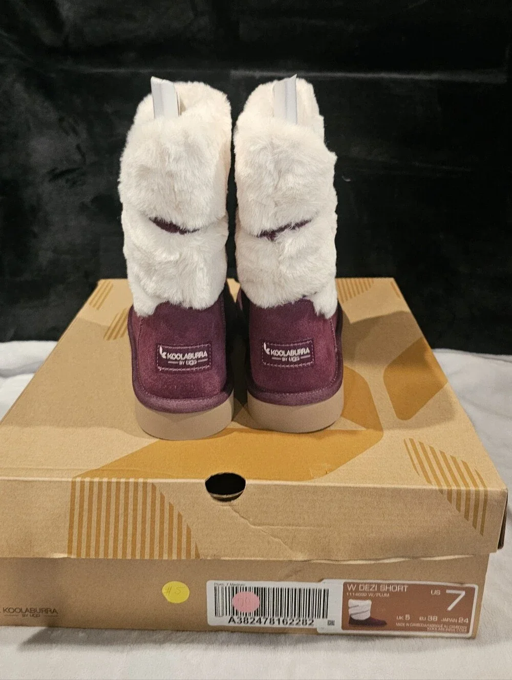 UGG Koolaburra W Dezi Short Women's Suede Winter Boot - Plum with Cream Fur Size